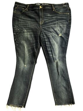 Women’s Plus-Size  20 W Dark Wash Distressed Women’s mid rise jeggings